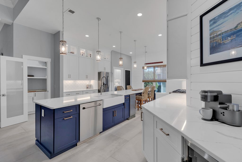 Modern kitchen renovation in Myrtle Beach